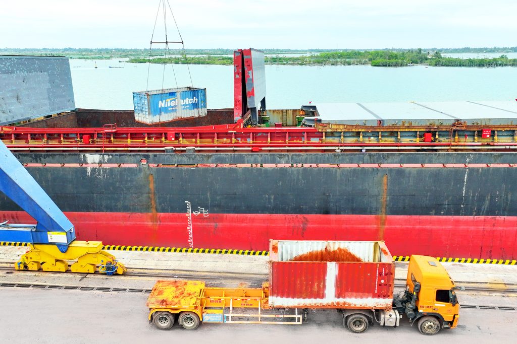 Bulk Mineral Traders