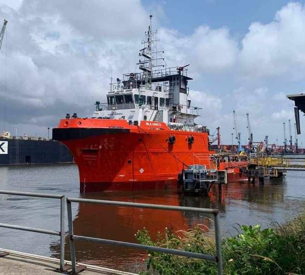 5,000MT TANKER VESSEL FORSALE