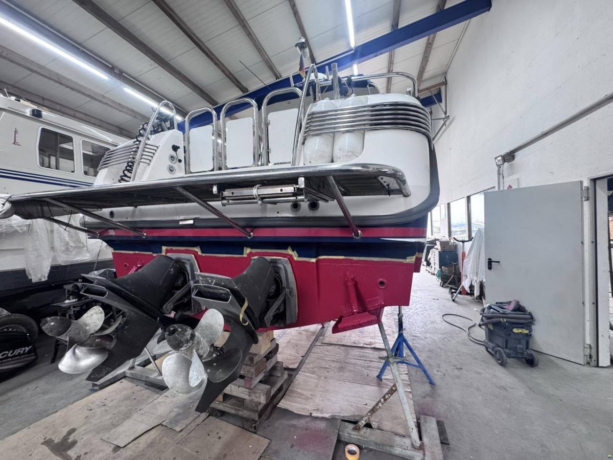 Nimbus 33 Nova Coupé 2