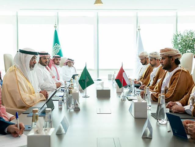 The New Saudi–Oman Supply Chain